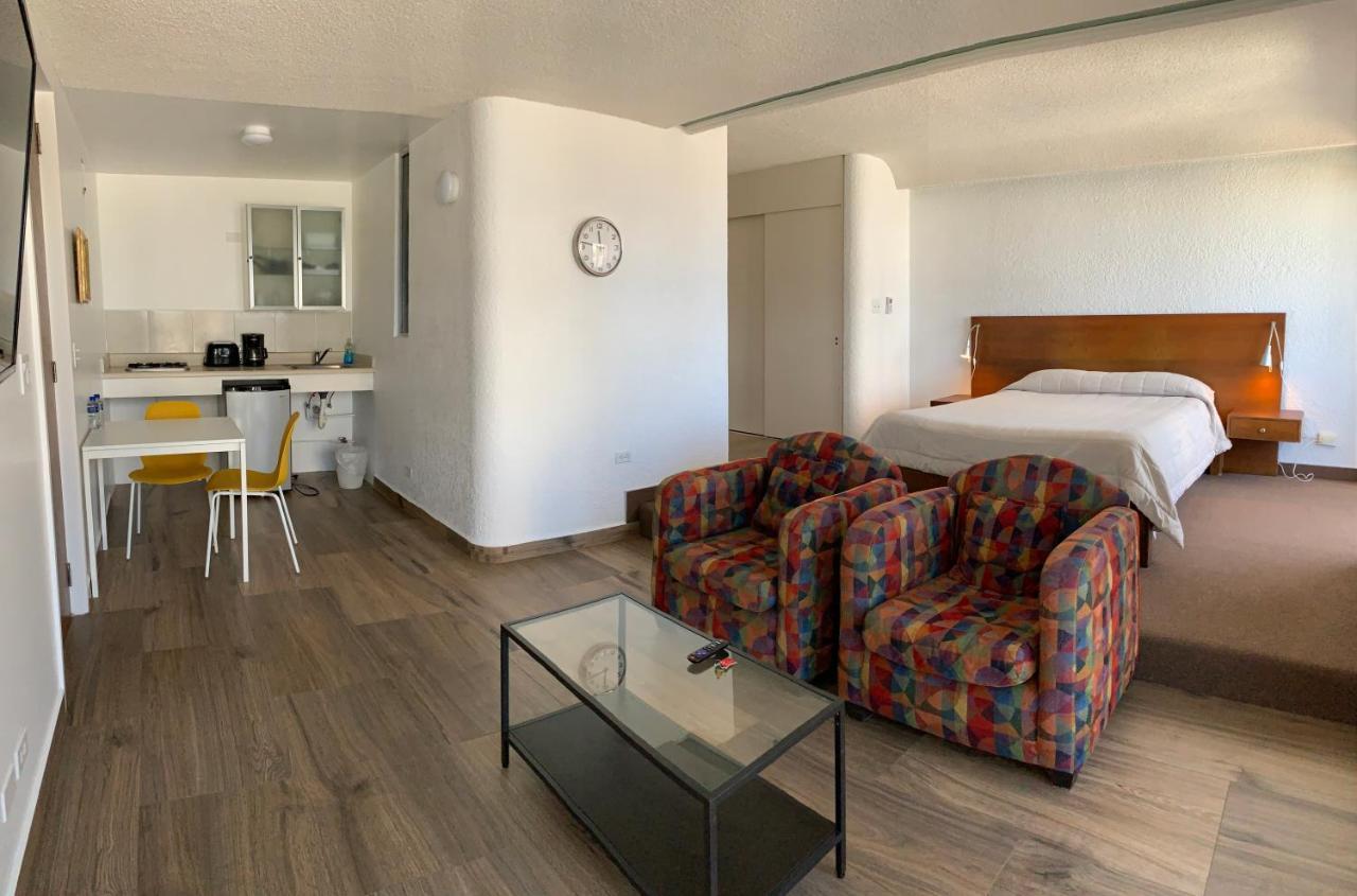 Dali Suites Hotel ティファナ エクステリア 写真